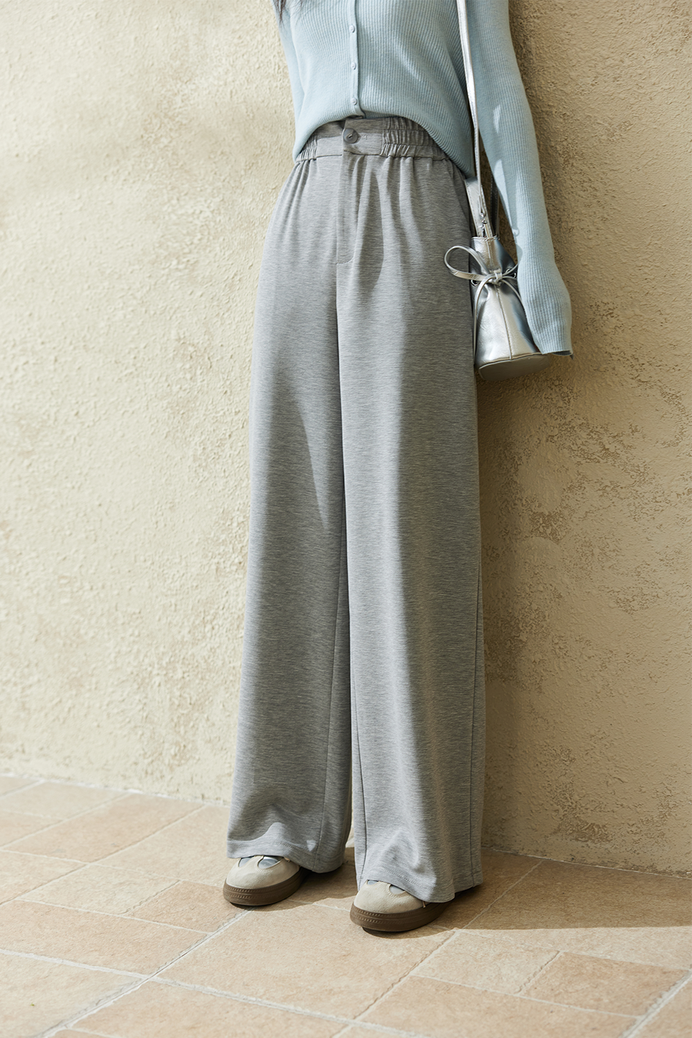 Celana Olahraga untuk Wanita