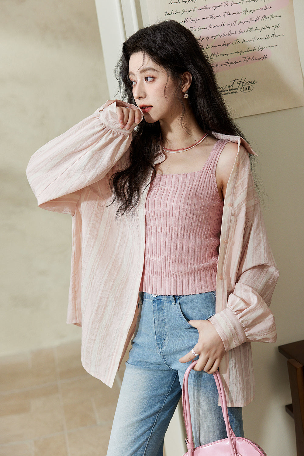 女性用シャツ