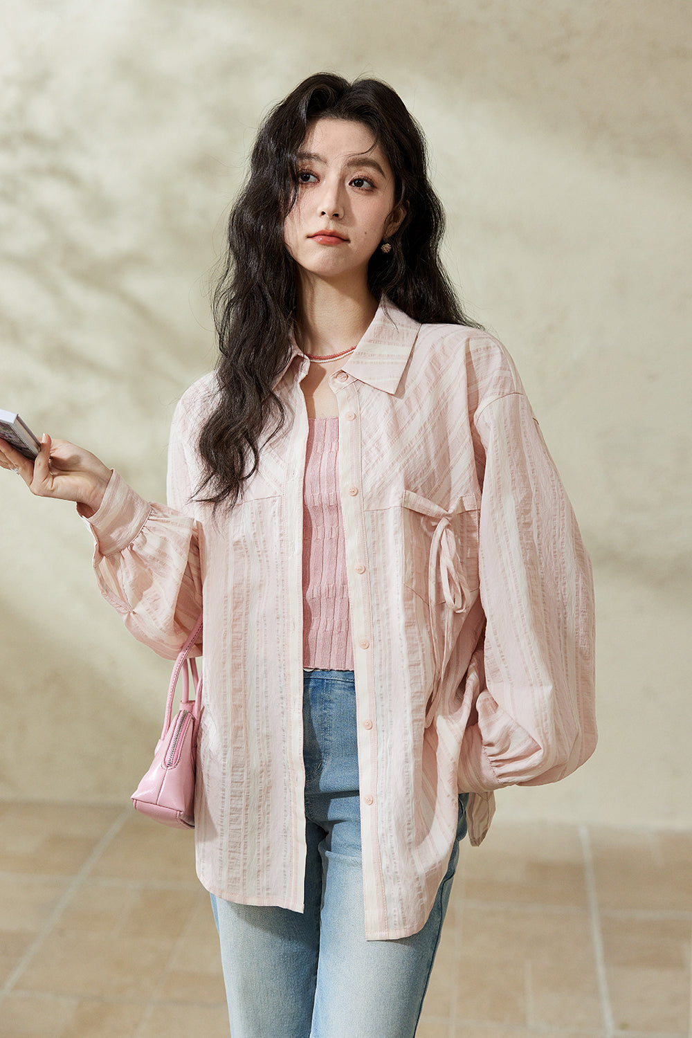 女性用シャツ