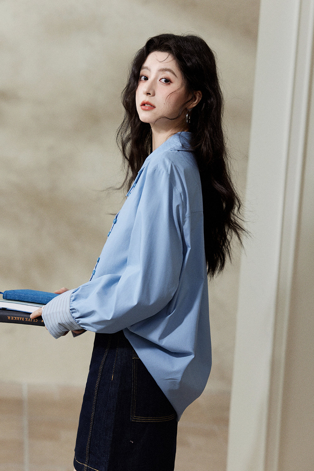 女性用シャツ