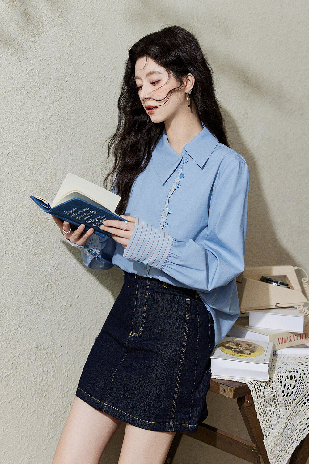 女性用シャツ