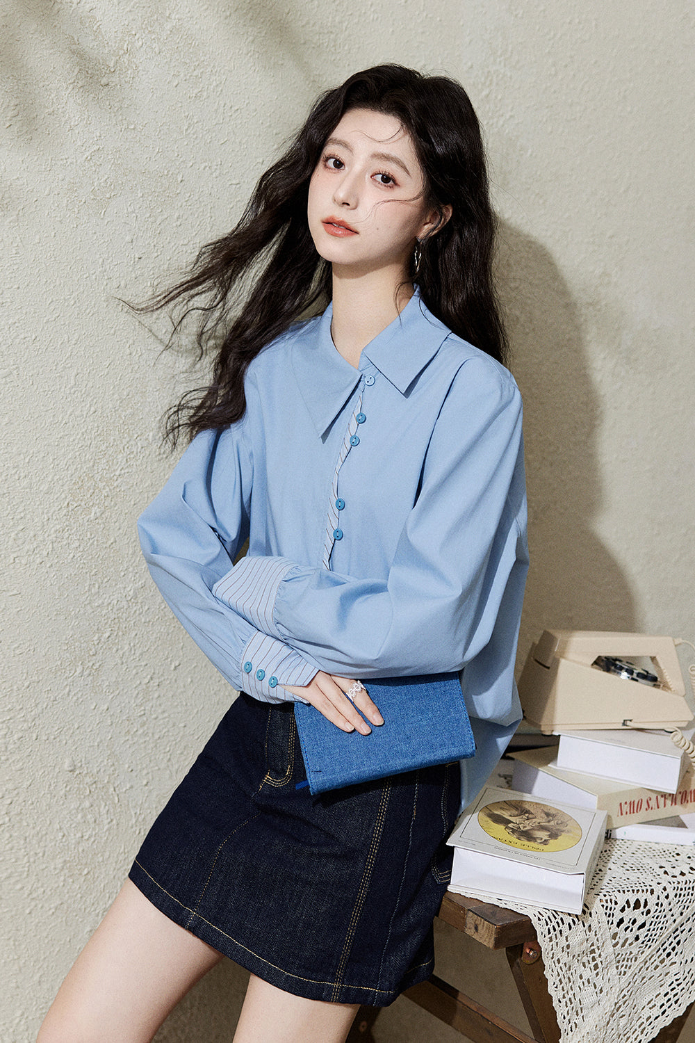 女性用シャツ