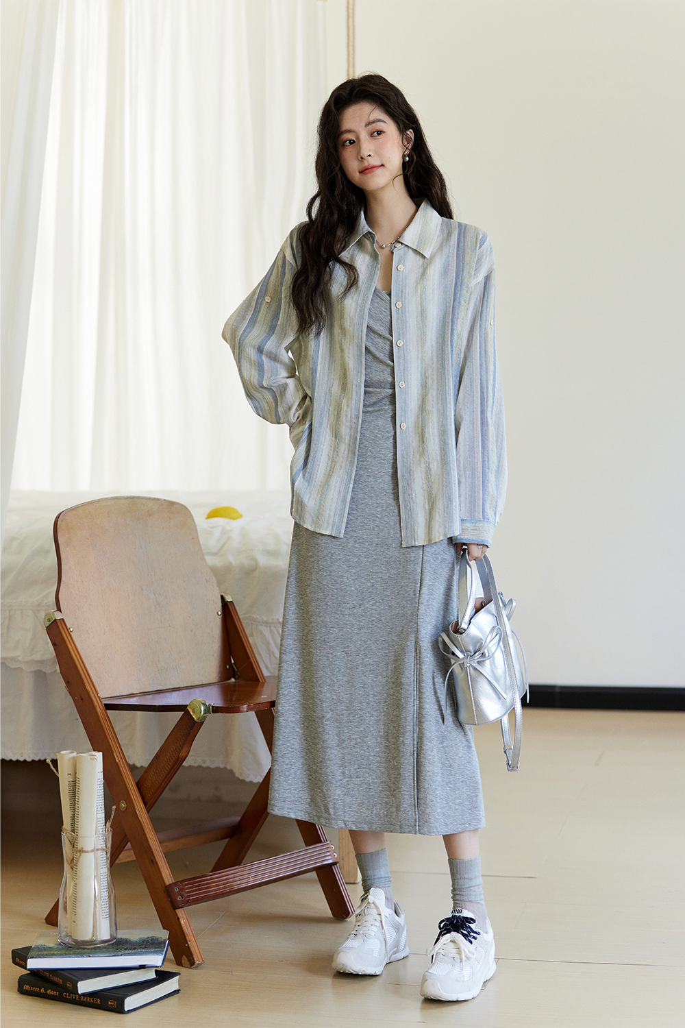 女性用シャツ