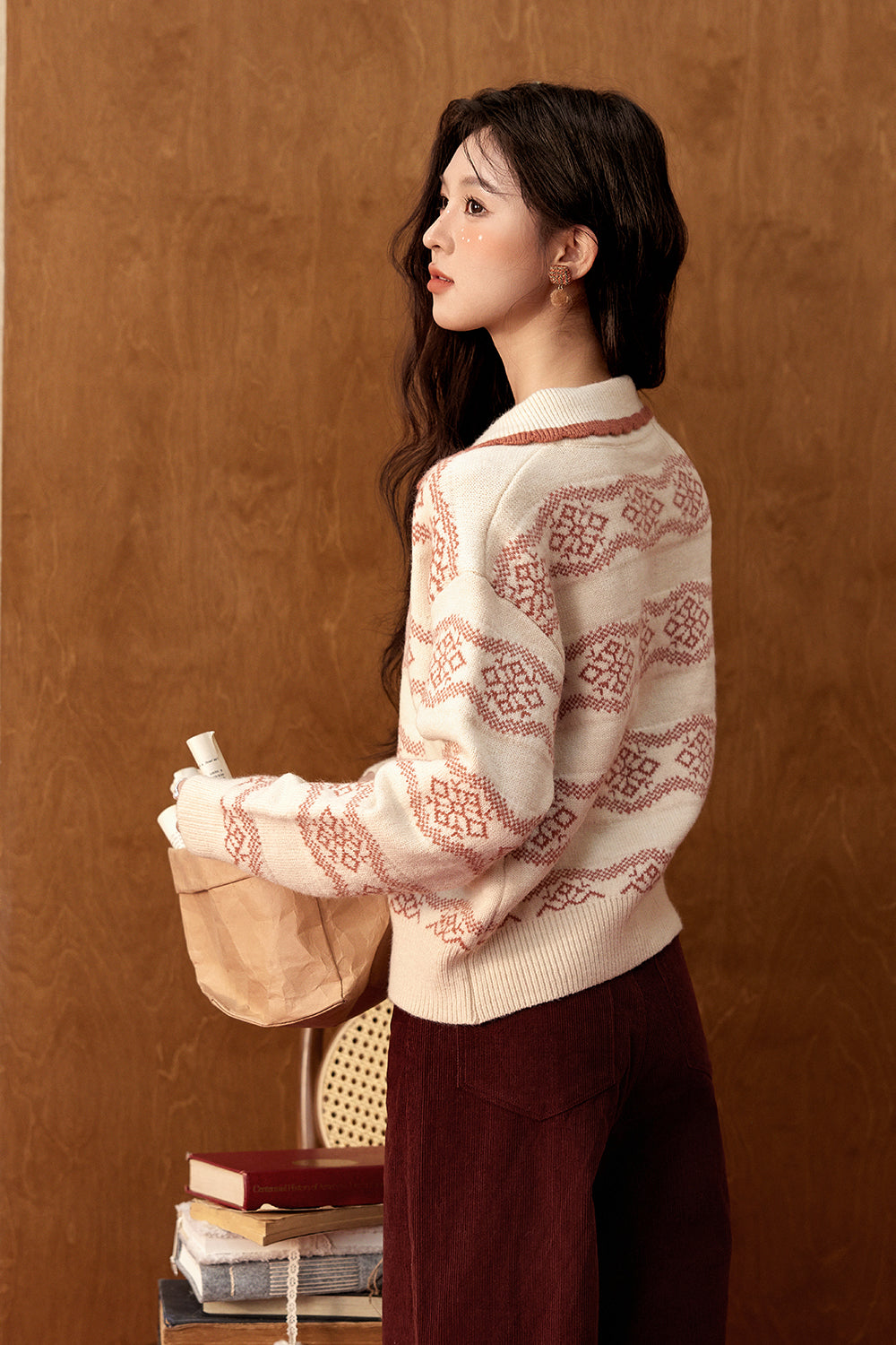 เสื้อถักสำหรับผู้หญิง