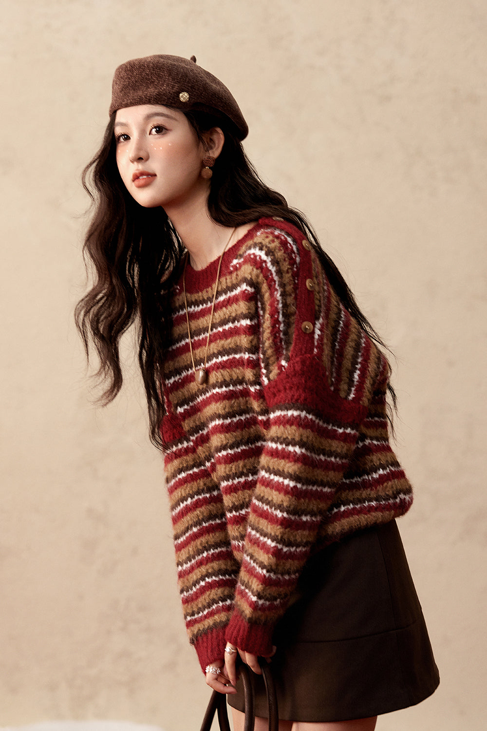 เสื้อถักสำหรับผู้หญิง