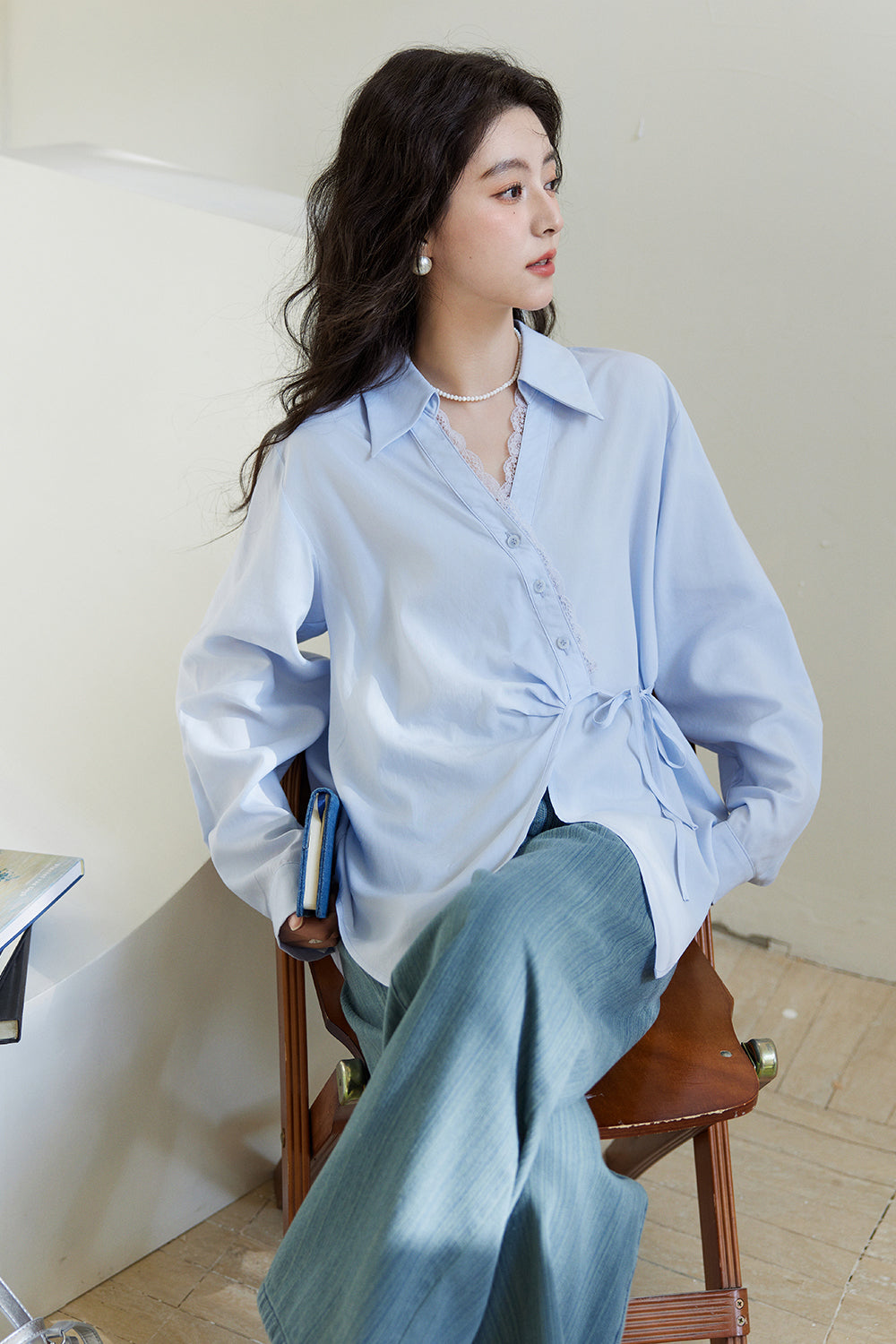 女性用シャツ