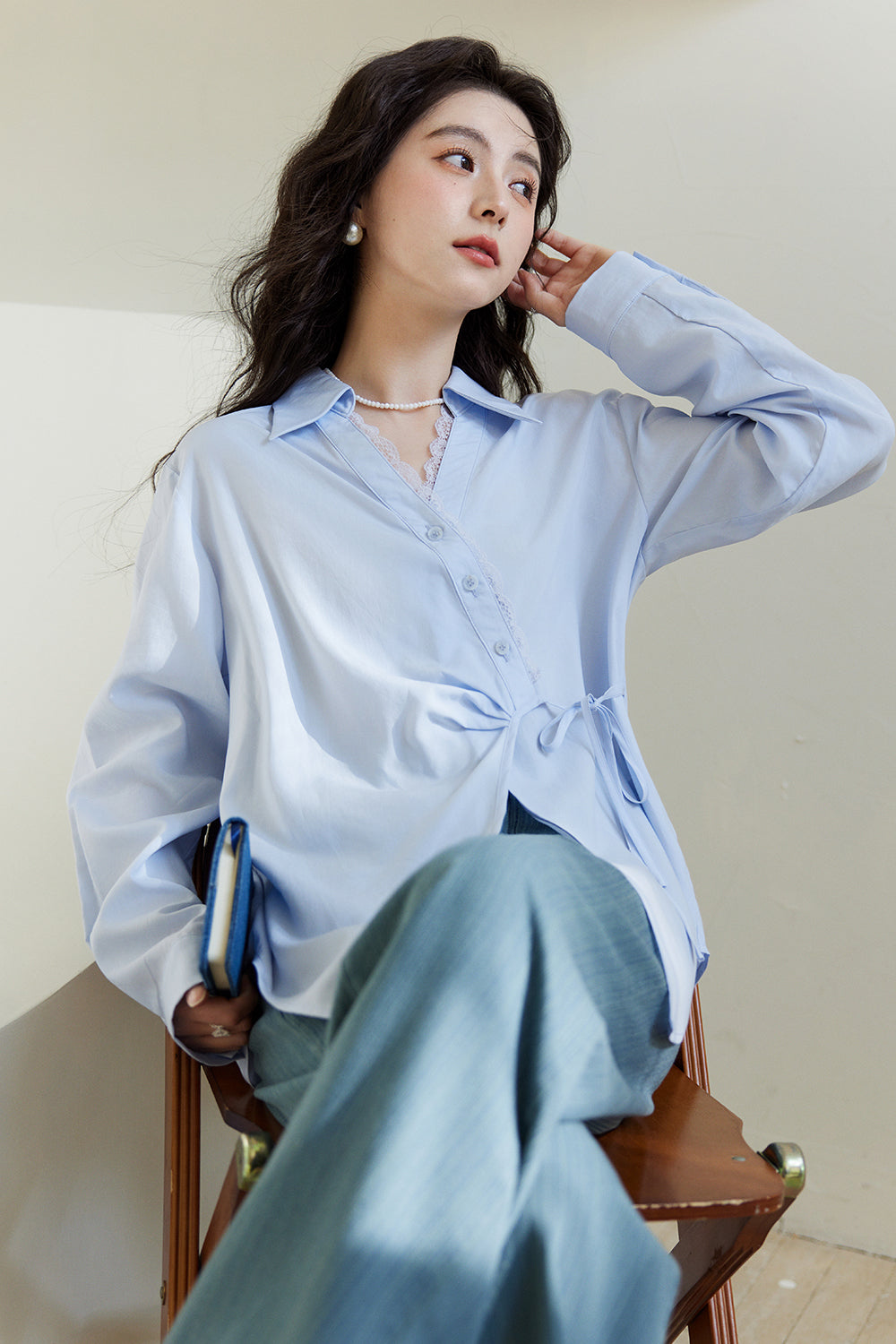 女性用シャツ