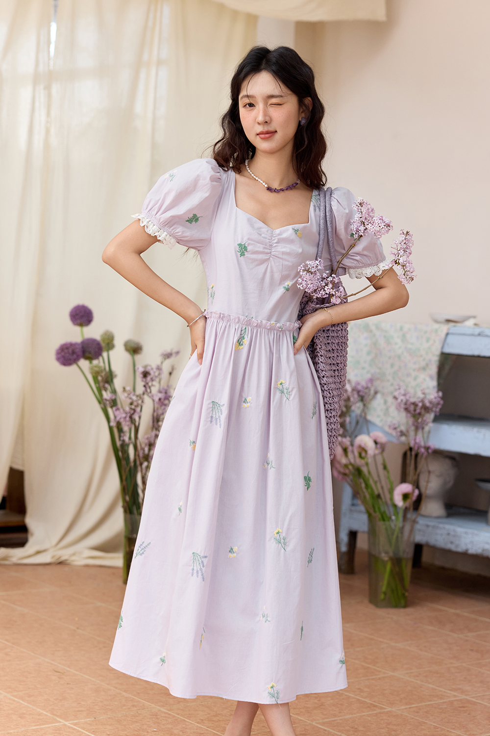 Gaun Maxi A-line untuk Wanita