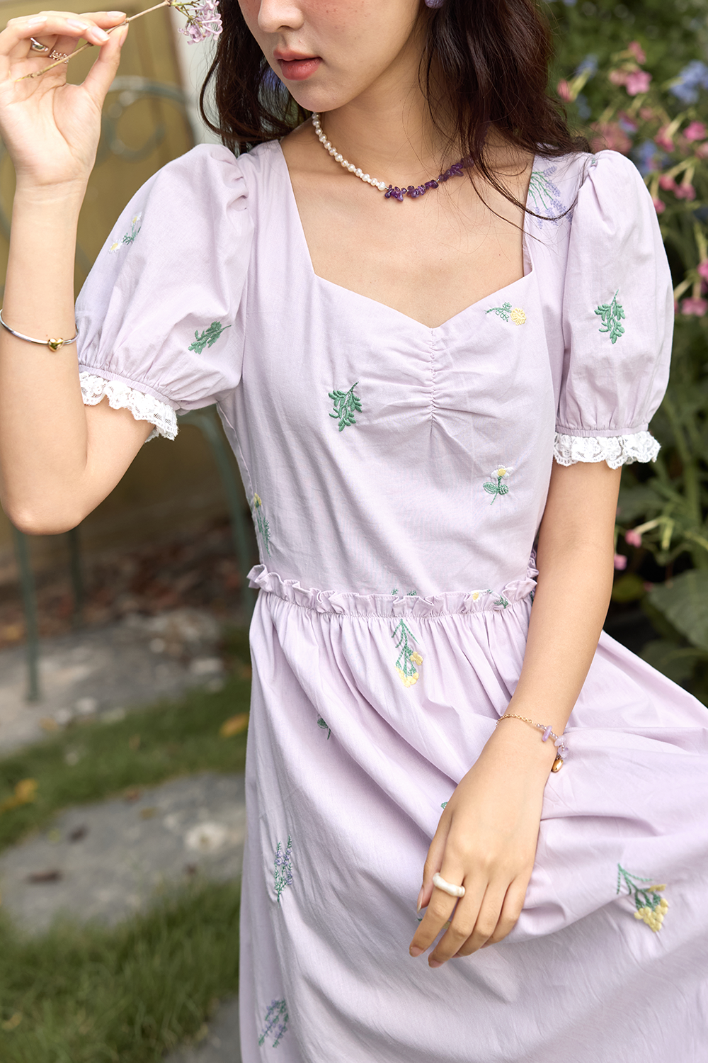 Gaun Maxi A-line untuk Wanita