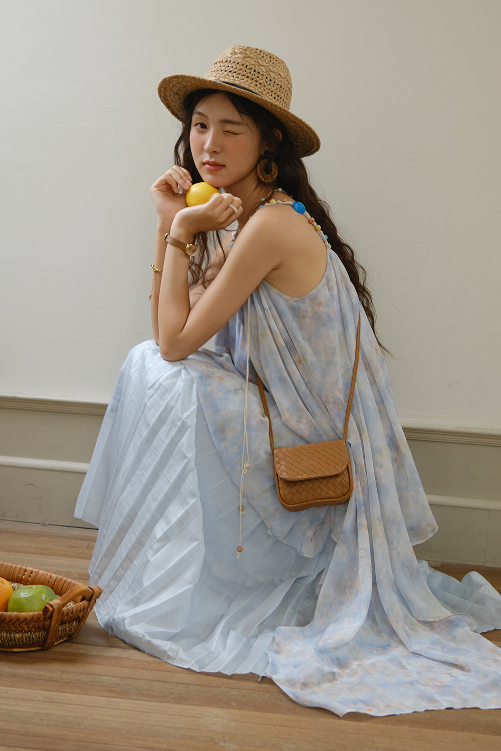 Gaun Tali Spaghetti untuk Wanita