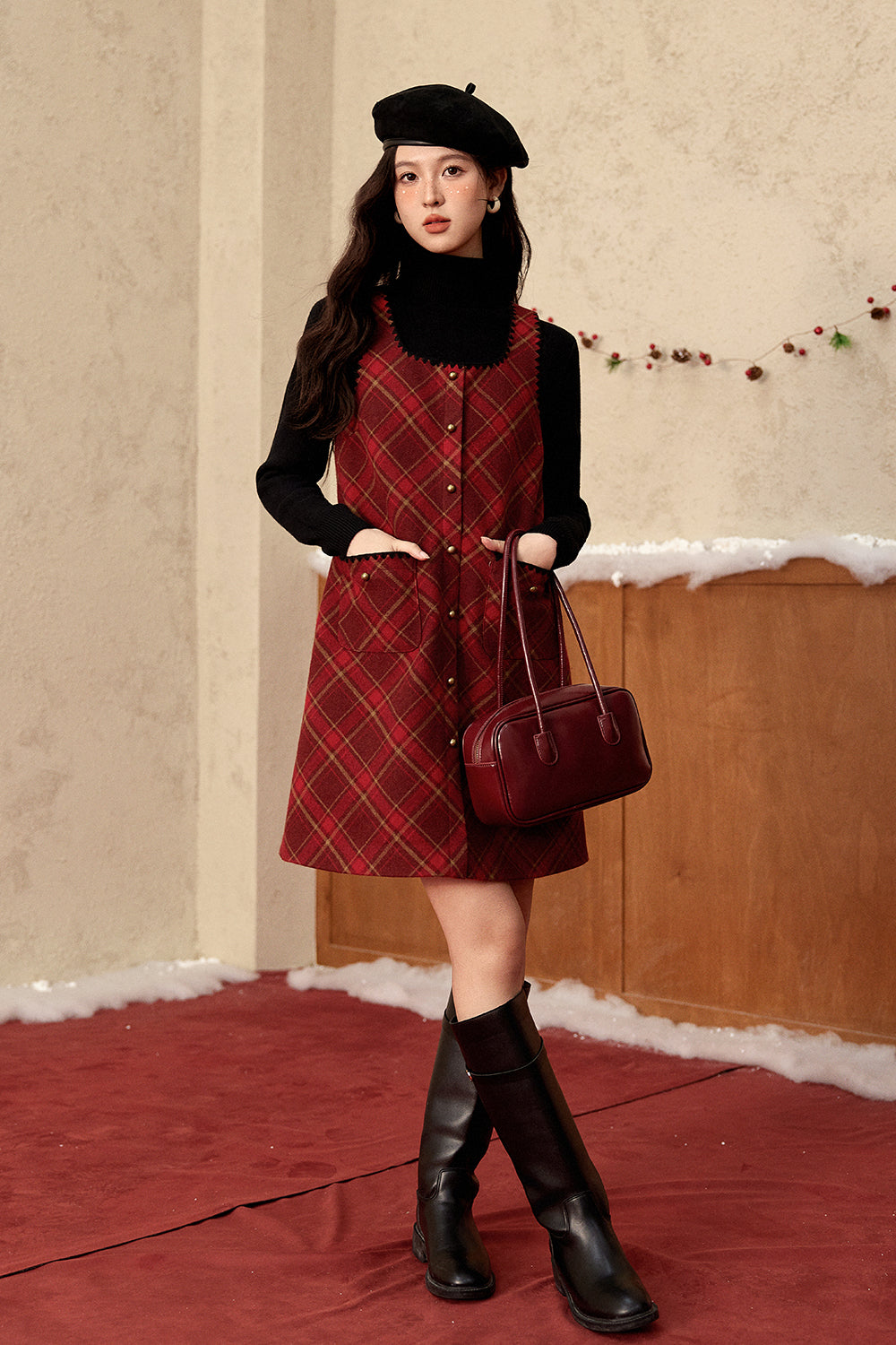 ชุดเดรสสายเดี่ยวสำหรับผู้หญิง