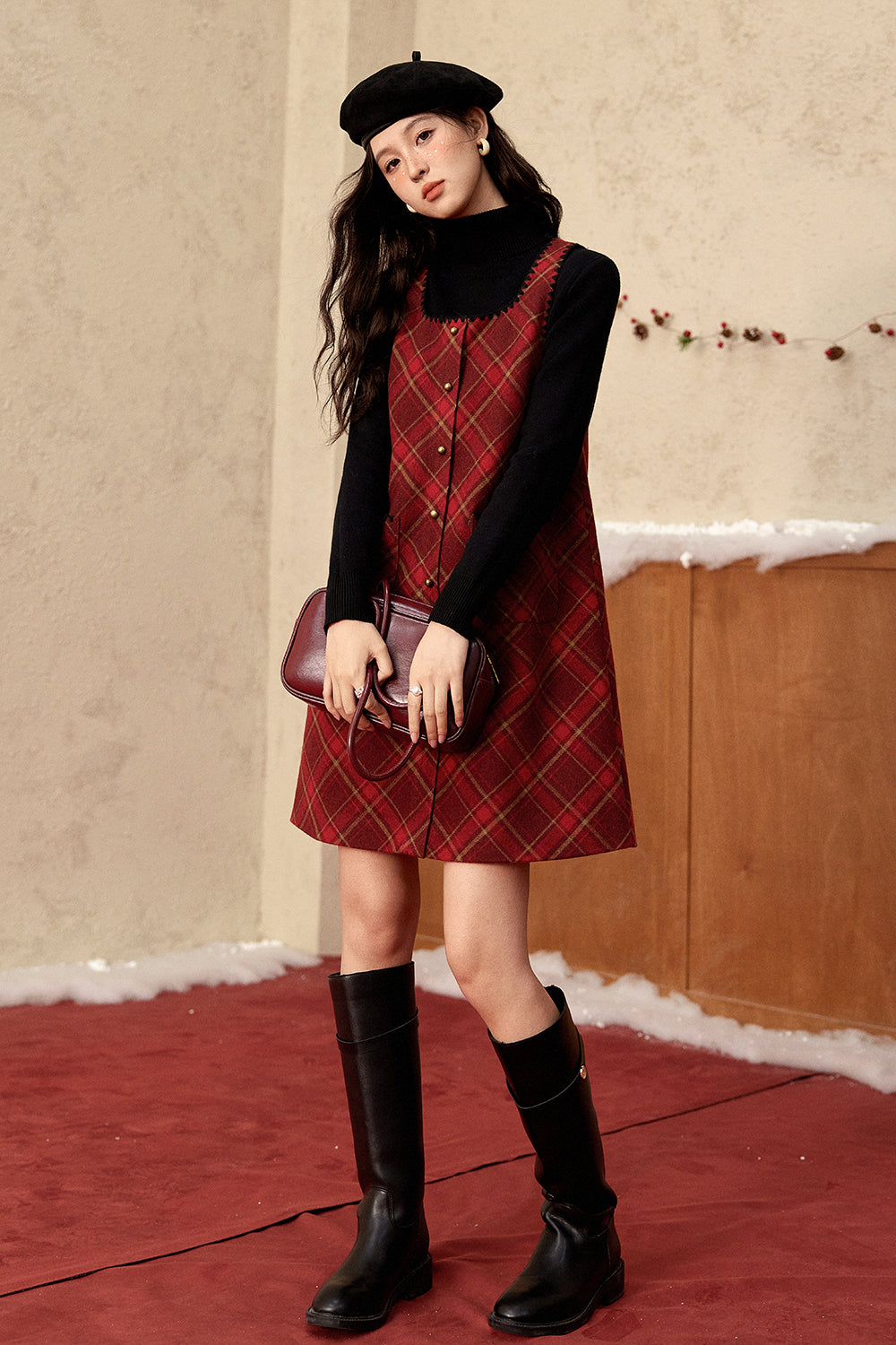 ชุดเดรสสายเดี่ยวสำหรับผู้หญิง