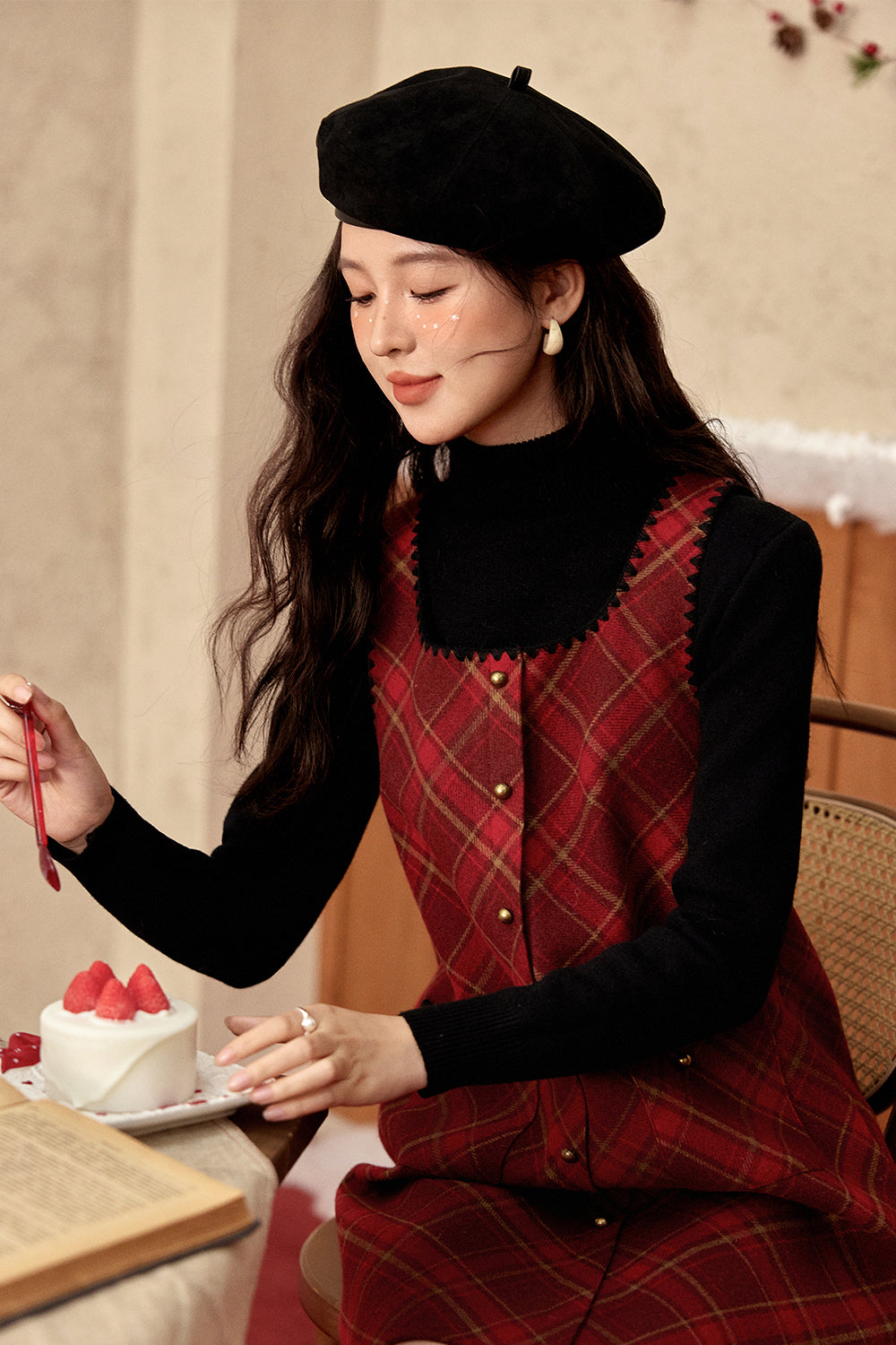 Gaun Tali Spaghetti untuk Wanita