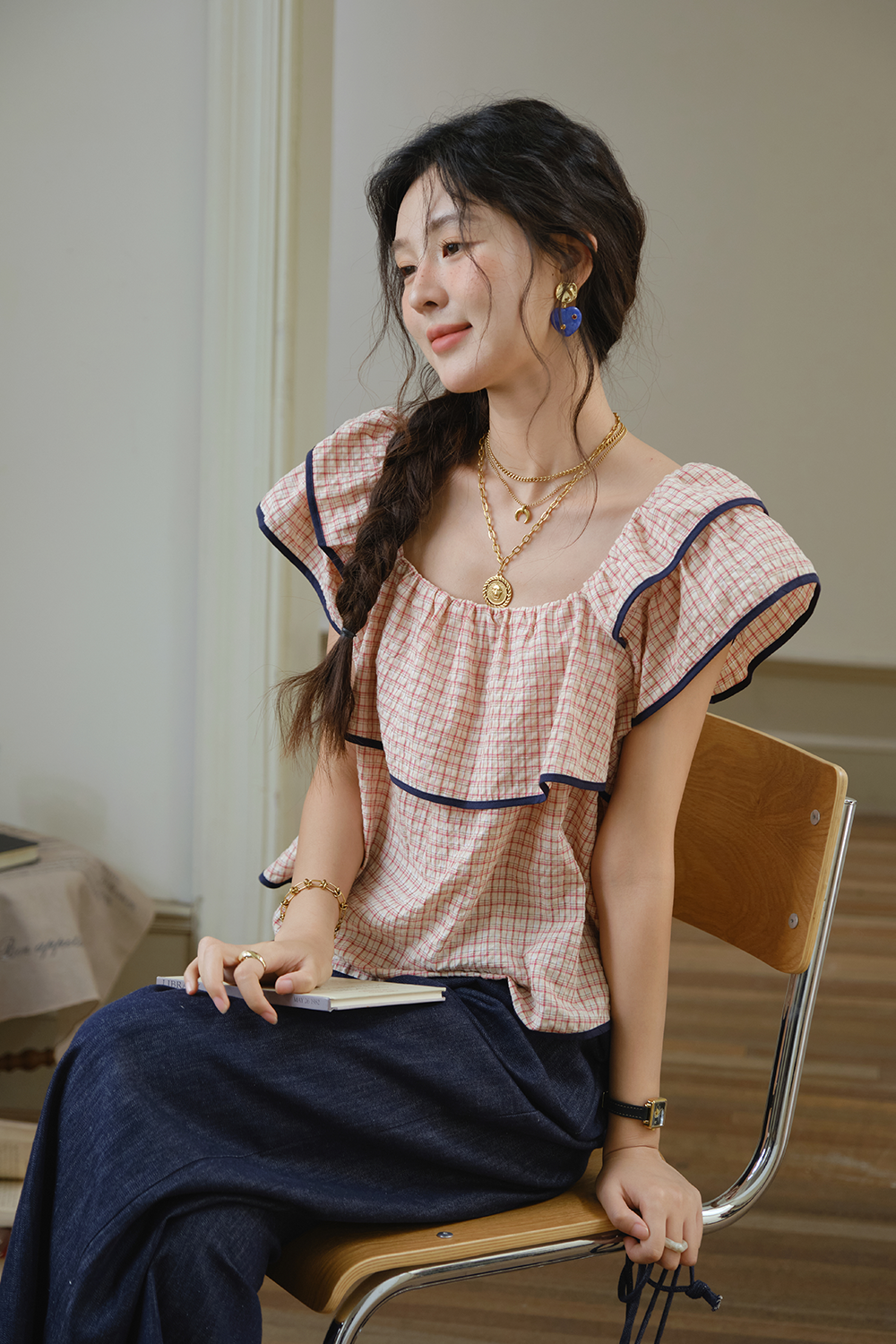 ชุดเสื้อเบลาส์และกางเกง
