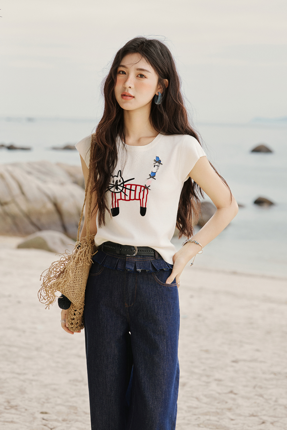 Kaos Rajut untuk Wanita