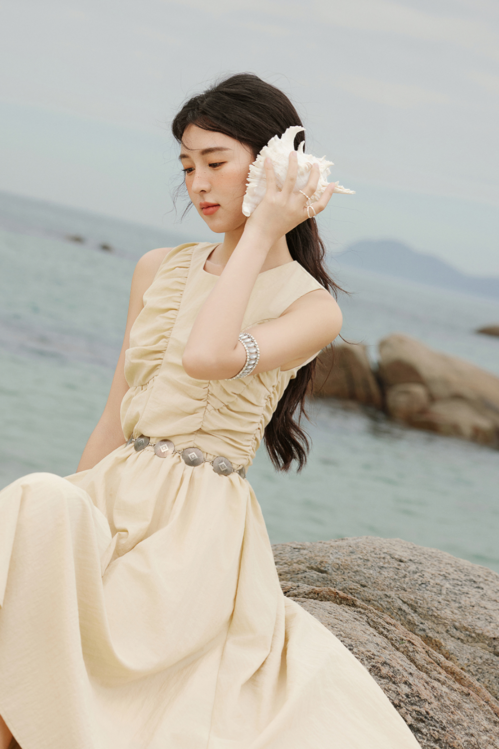 Gaun Tanpa Lengan Model A untuk Wanita