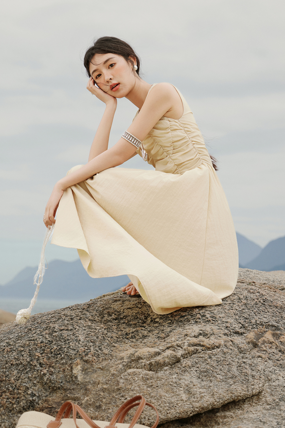 Gaun Tanpa Lengan Model A untuk Wanita