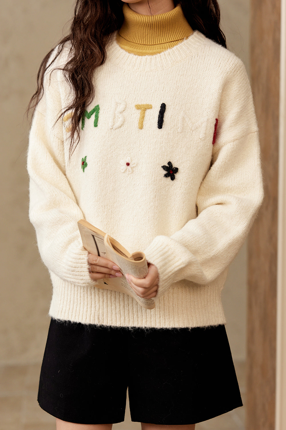 女性のためのニットシャツ