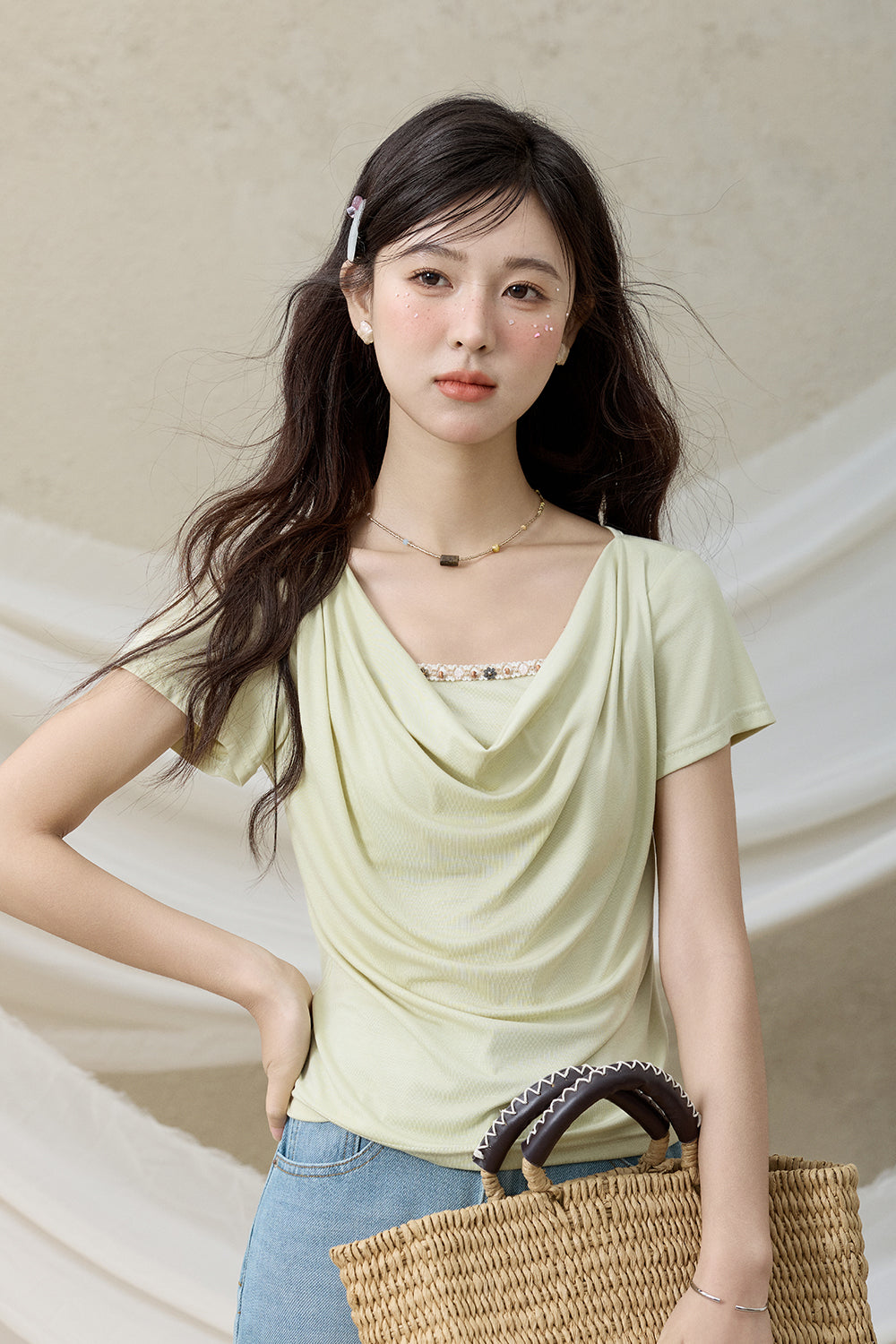 T-shirt untuk Wanita