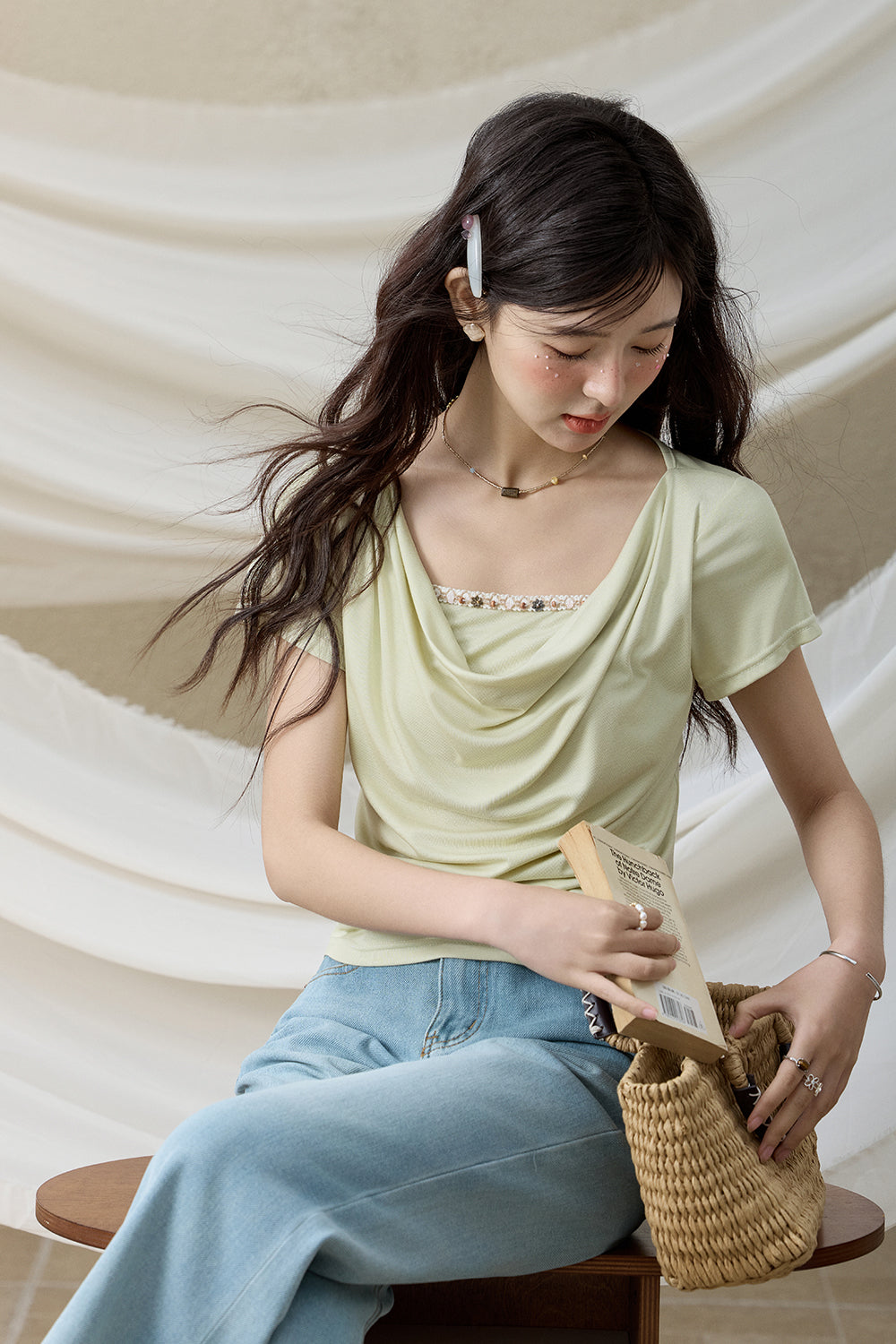 T-shirt untuk Wanita