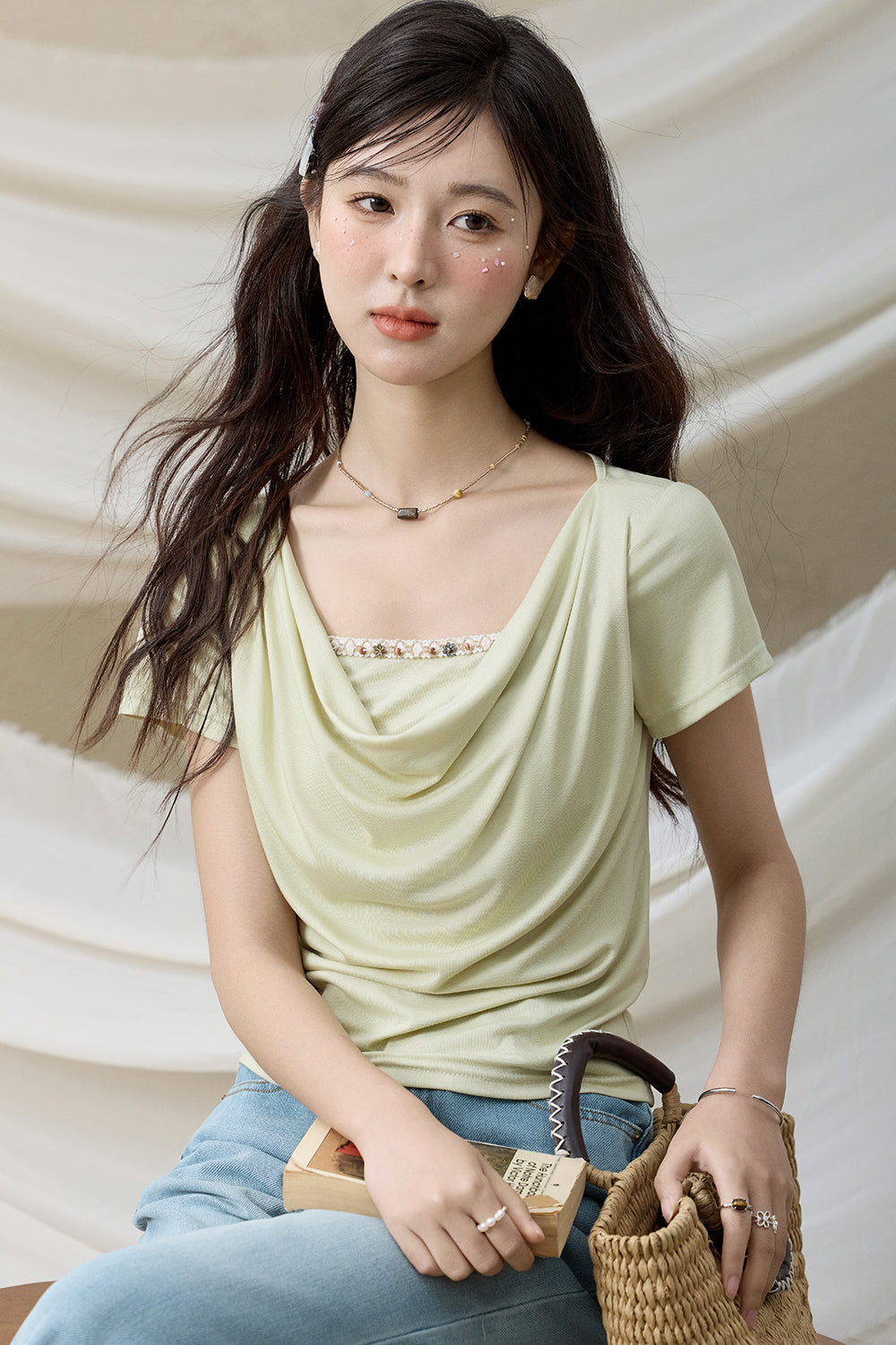 T-shirt untuk Wanita