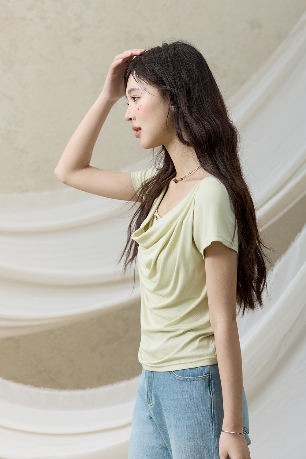 T-shirt untuk Wanita