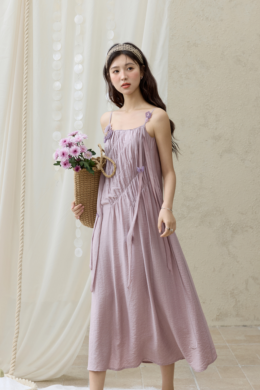 Gaun Tali Spaghetti untuk Wanita