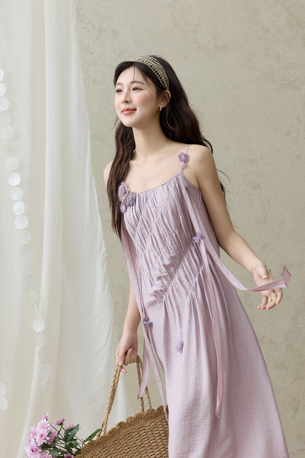 Gaun Tali Spaghetti untuk Wanita