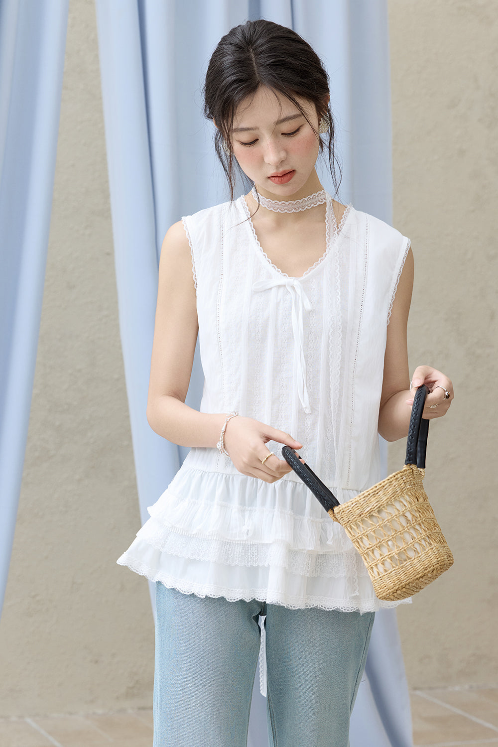 Sleeveless Blouses for Women