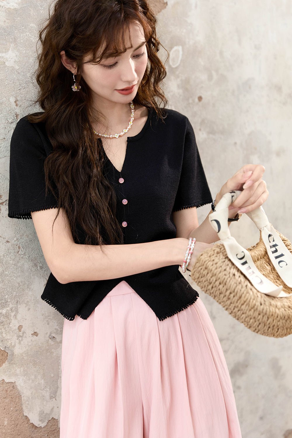 V-neck Knit Shirt for Women