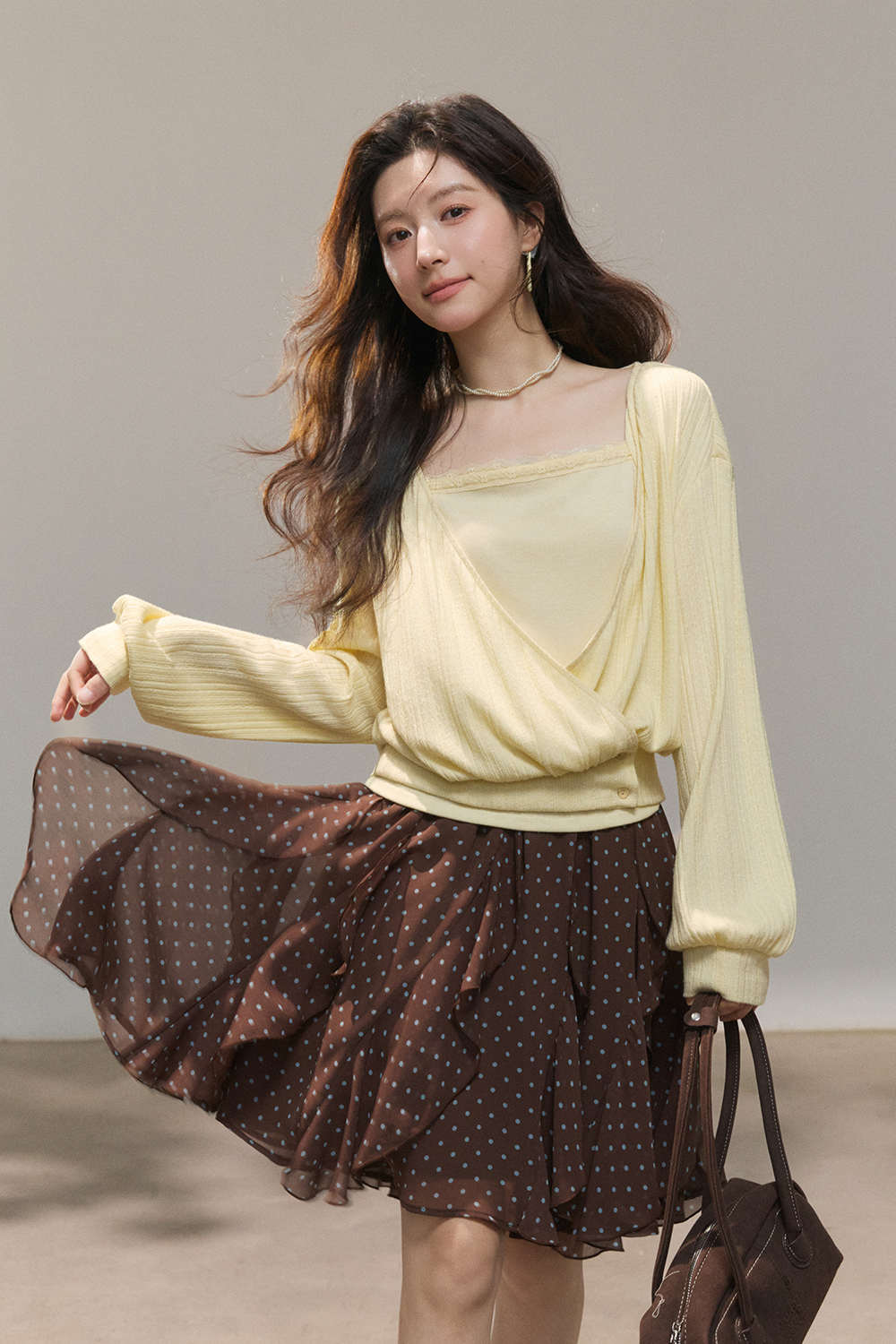 Kemeja Rajut + Kamisol untuk Wanita