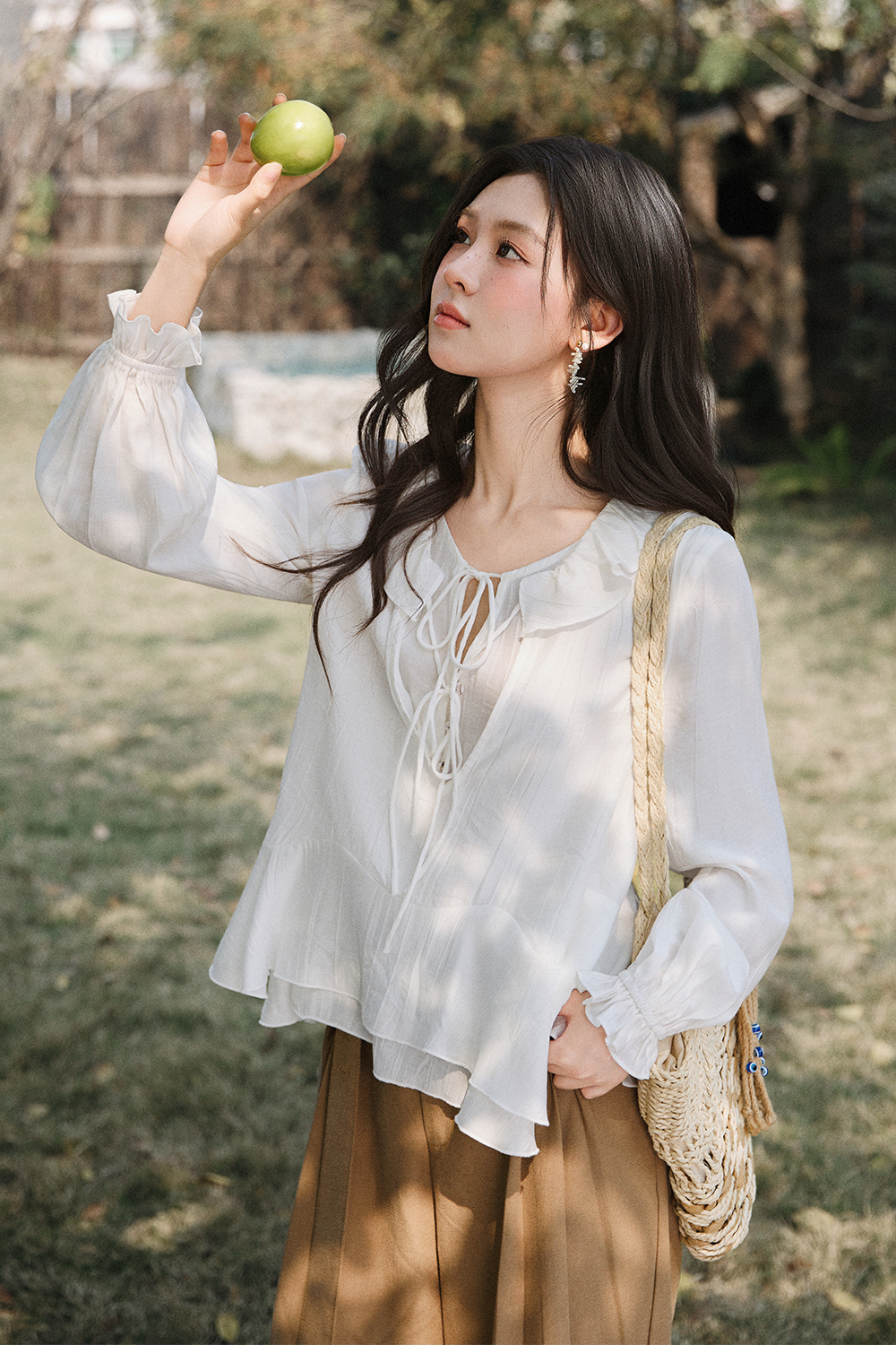 เสื้อเบลาส์สำหรับผู้หญิง