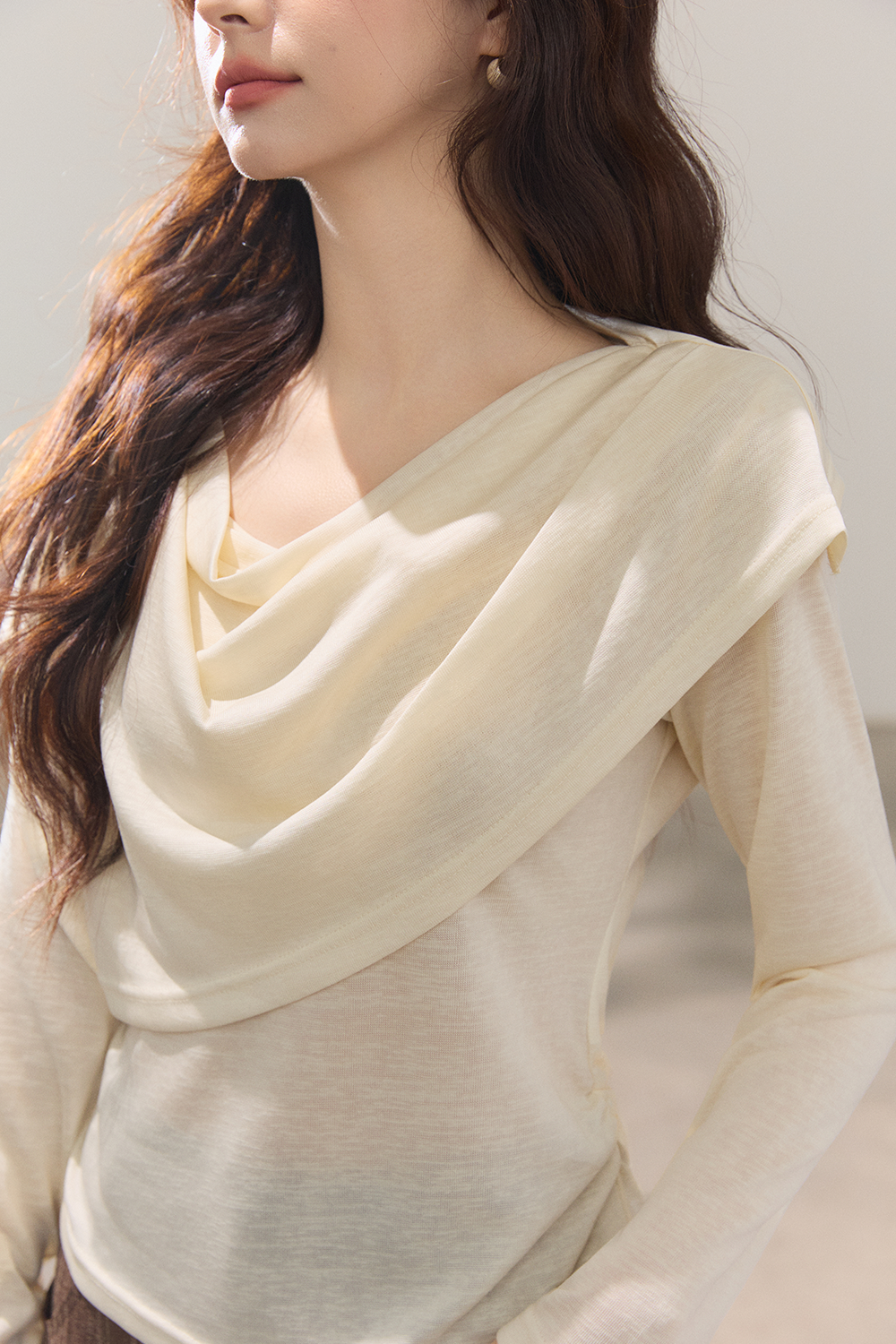 เสื้อยืดถักสำหรับผู้หญิง