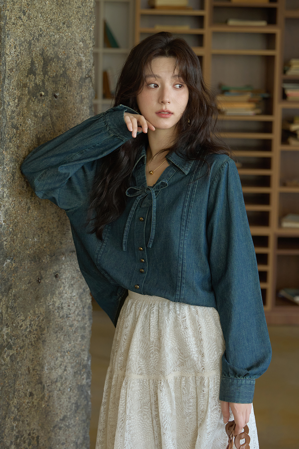 女性用シャツ