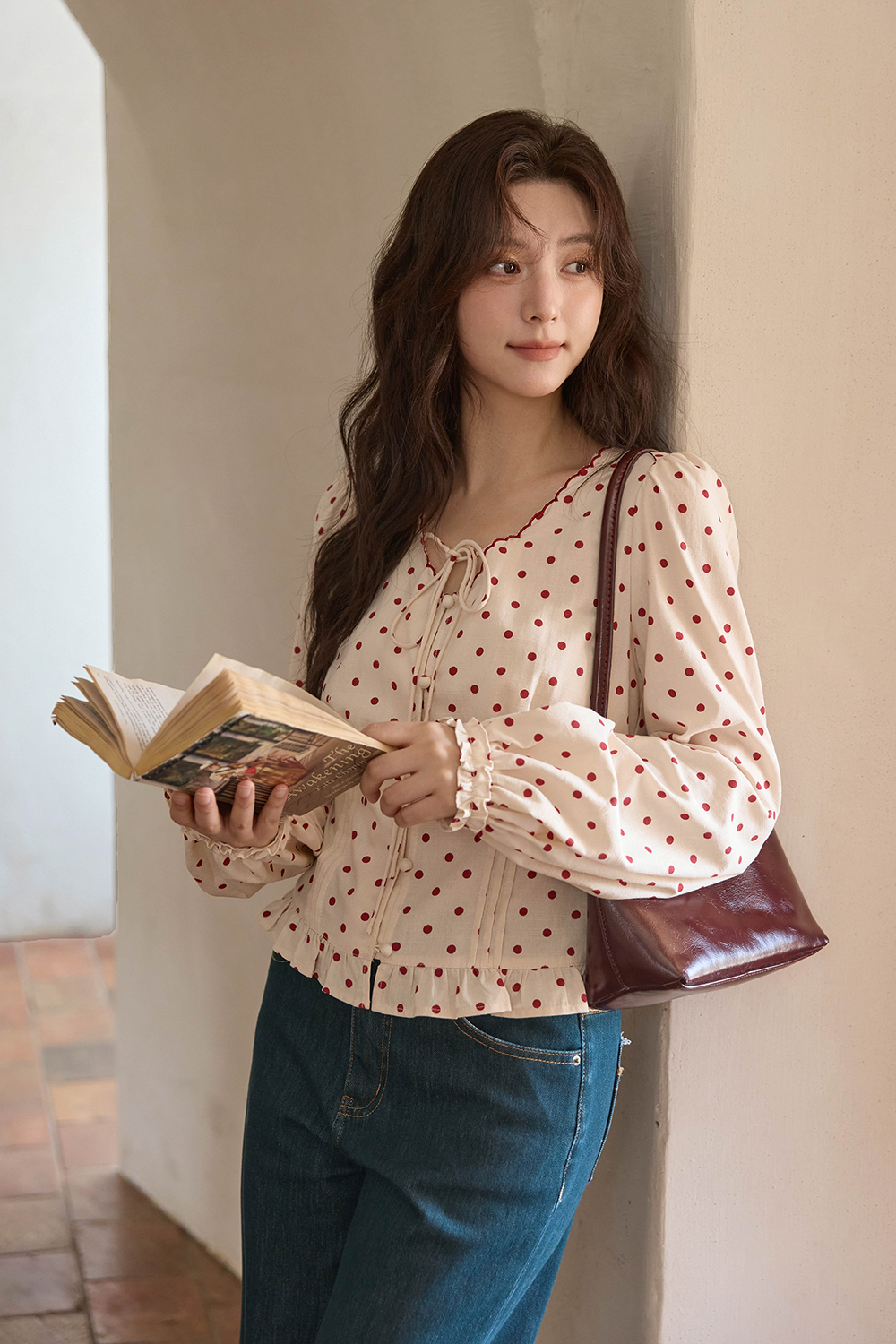 女性のためのブラウス