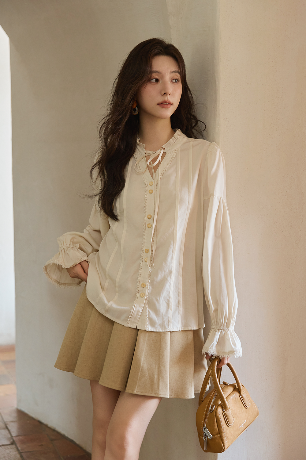 女性用シャツ