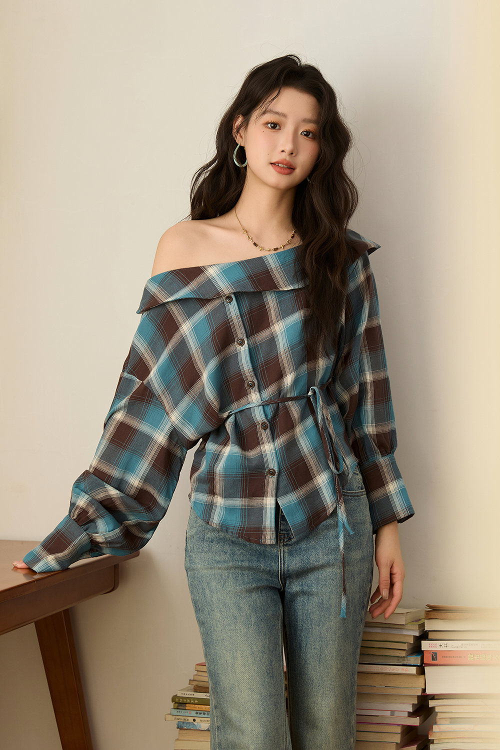 女性用シャツ