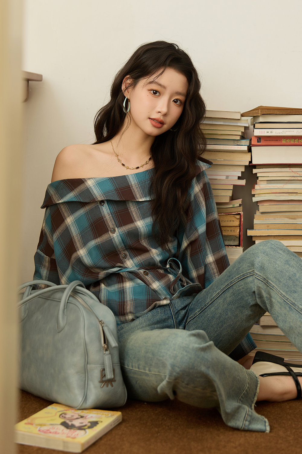 女性用シャツ