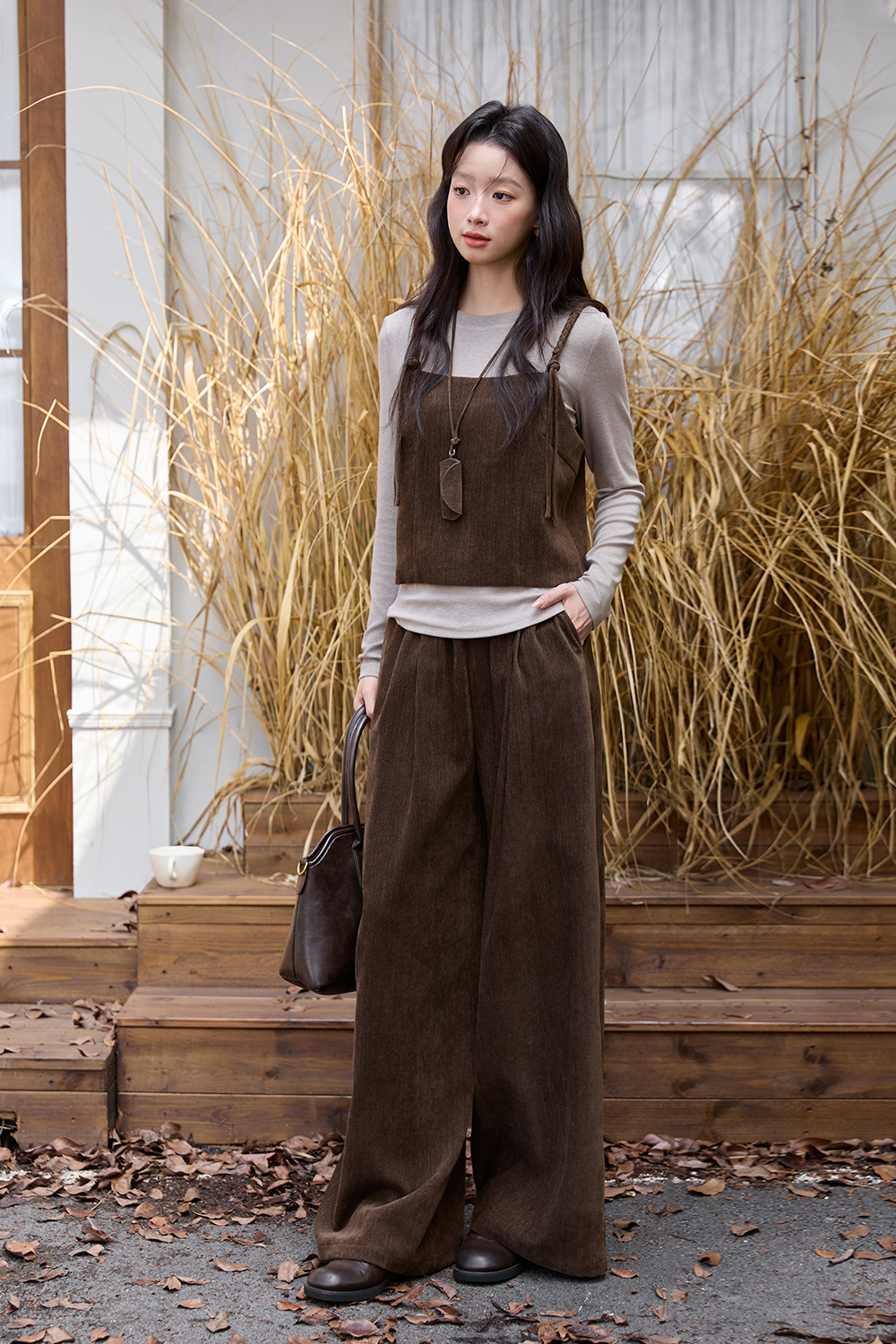 Bộ quần yếm + áo thun + quần