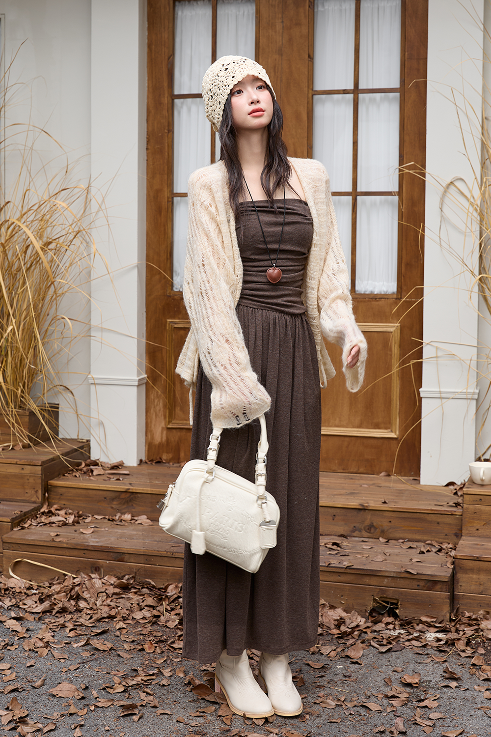 Bộ váy và áo khoác cardigan được bán riêng