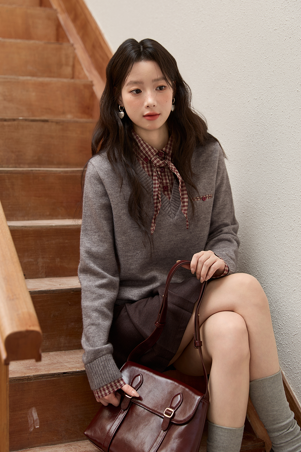 เสื้อถัก + ผ้าพันคอสำหรับผู้หญิง