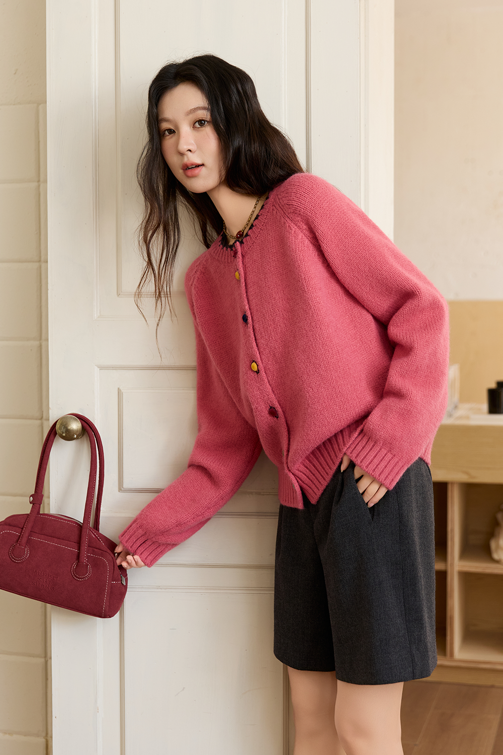 เสื้อถักสำหรับผู้หญิง