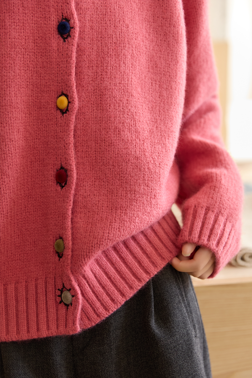 เสื้อถักสำหรับผู้หญิง