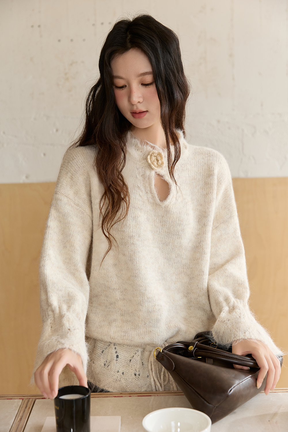 เสื้อถักสำหรับผู้หญิง