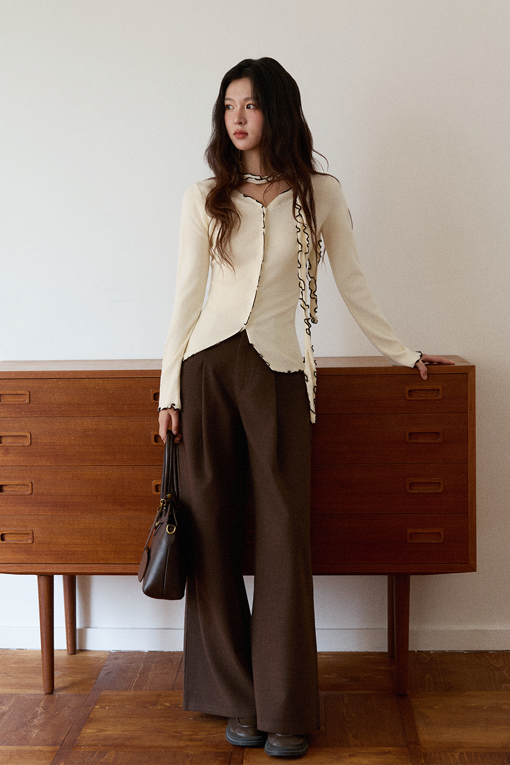 เสื้อถักสำหรับผู้หญิง