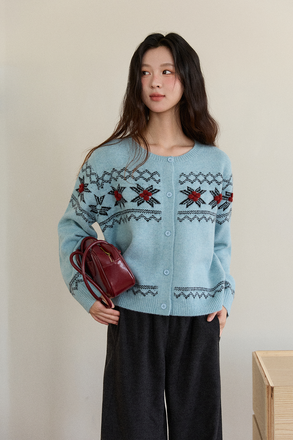 เสื้อถักสำหรับผู้หญิง