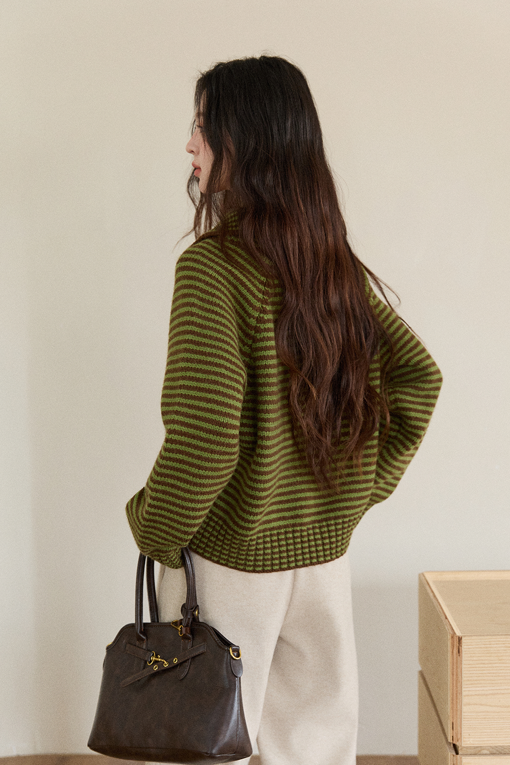 เสื้อถักสำหรับผู้หญิง