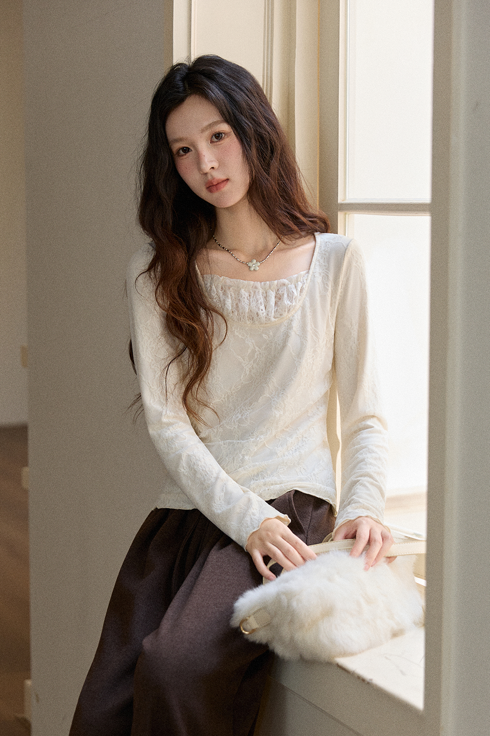 เสื้อเบลาส์สำหรับผู้หญิง