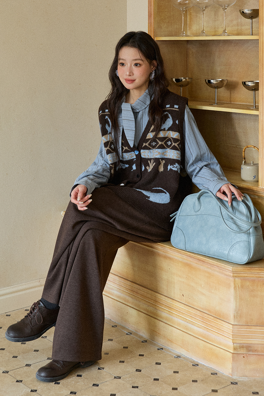 เสื้อกั๊กถักสำหรับผู้หญิง