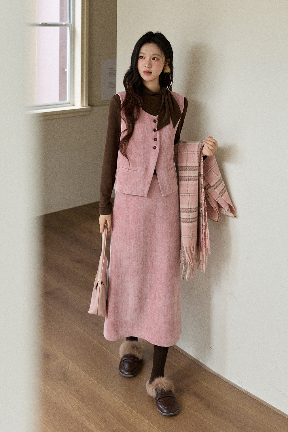 Set Rompi + Kemeja Rajut + Rok